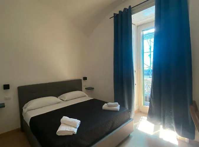 Maison Dante B&B 나폴리